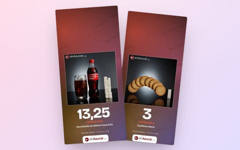 Dos fondos de pantalla para el móvil con fotos del archivo, enteras: una Coca-Cola y unas galletas María, cada una con sus terrones.