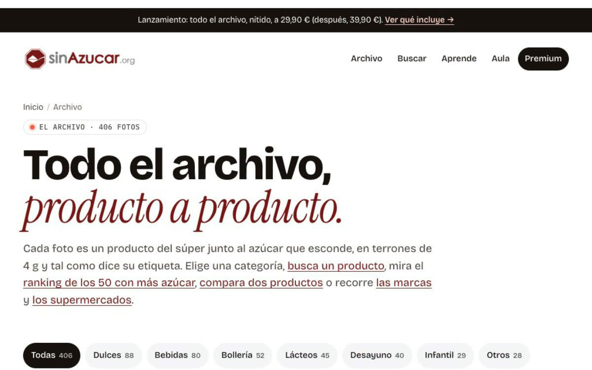 El archivo de sinAzucar.org: la cuadrícula de fotos de productos, cada uno con sus terrones de azúcar, se desplaza hacia abajo y vuelve arriba.